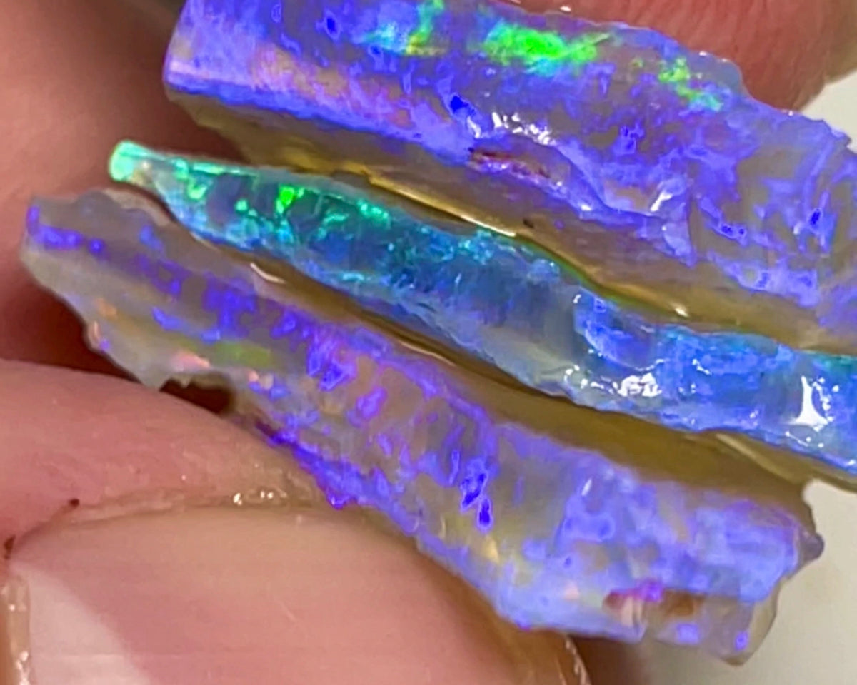 Lighting Ridge Gem Quality Crystal Seam opal cutters Stack 29.75cts Clean Very Bright gorgeous Blue dominant M.fires 25x20x3.mm to 30x14x1.5mm NSW194