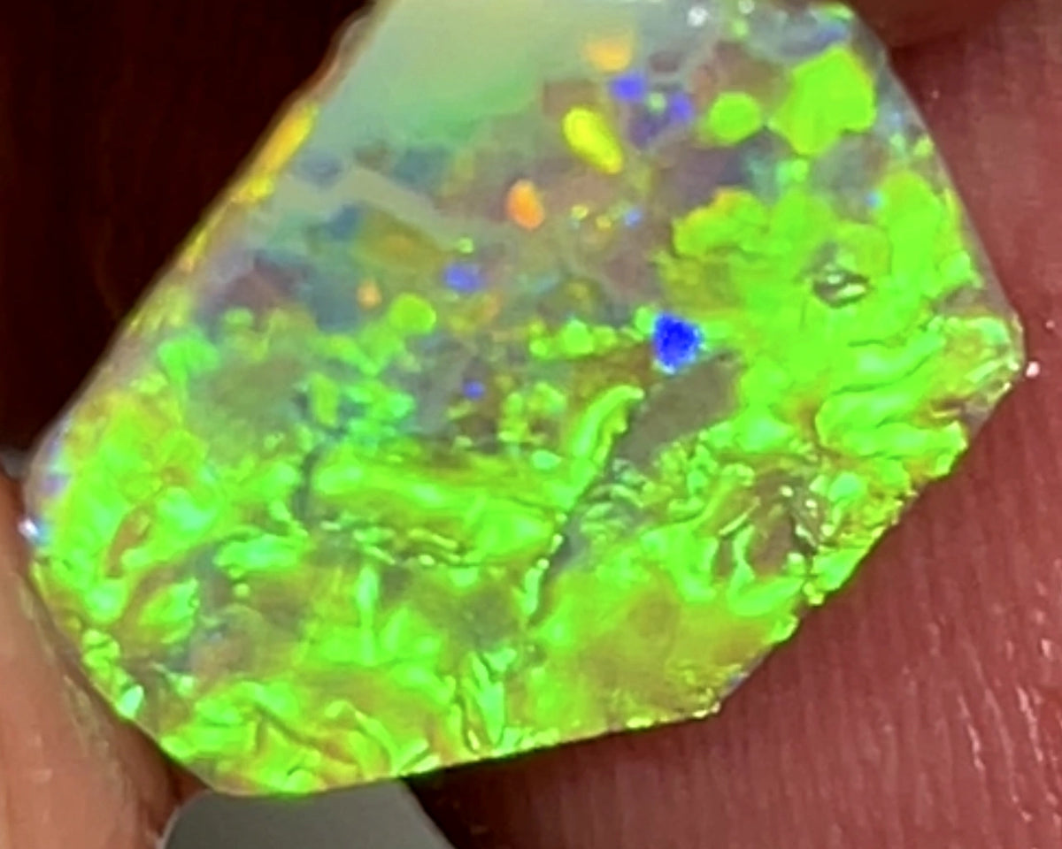 WARNING SUN GLASSES NEEDED Bling Rough / Rub Jewellery Grade Crystal opal Suit Inlay or doubleting Miners Bench® 1.4cts Saturation of Gorgeous Vivid Vibrant Multifires  14.000 x 11.000 x 1.500 mm WAE0