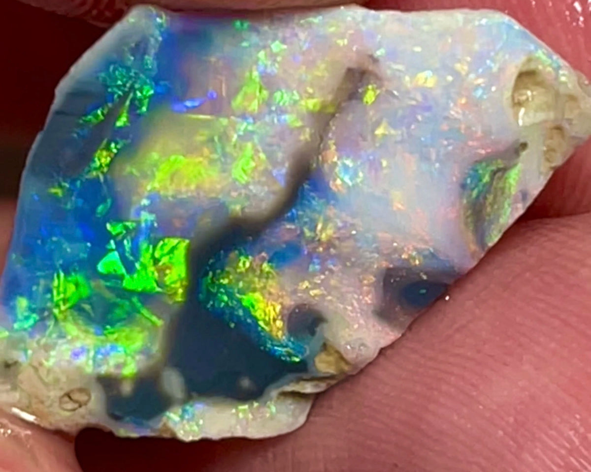 Mulga® Gem Dark Seam opal rough/rub 5.40cts Wee Warra Plains Very Exotic Super Bright Bling Bling Yellow Dominant Multi Fires Super sexy Who wants this one ? 25.00x 15.00x 2.50mm NEW929