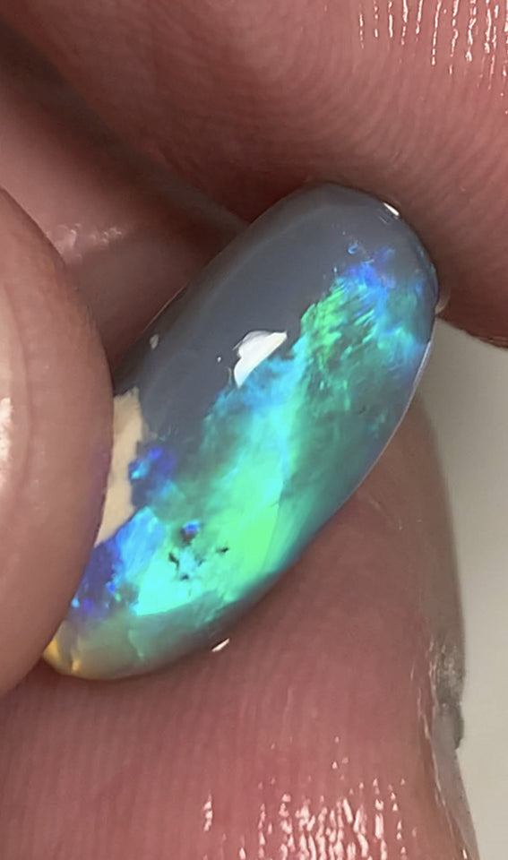 Australian Opal Jag Hill Knobby Semi Black Rub 7cts Rough / Rub / Preform Clean Super bright MULTIFIRES Broadflash & Straw Combo 15x10x6mm GEM578