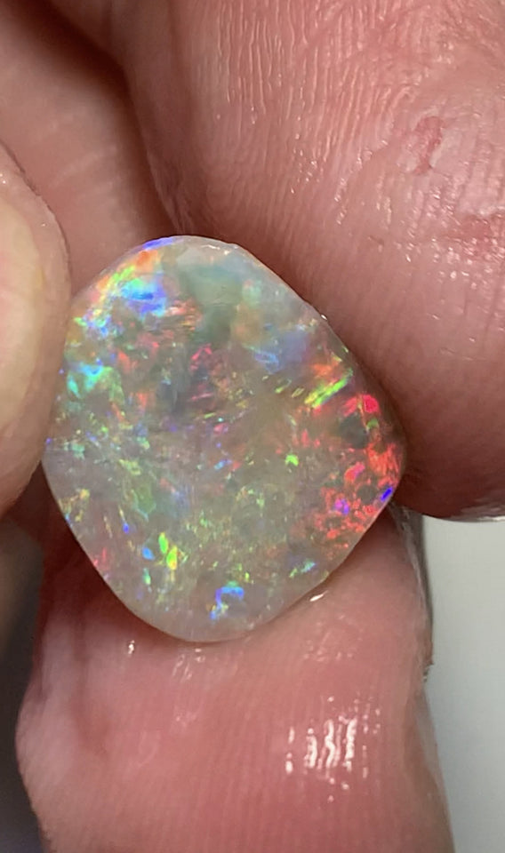 Australian Opal Crystal Rough / Rub / Preform Top Gem 4.3cts Big Clean amazing Super Bright Multi fires lots of reds 15x12x2.5mm WSH17
