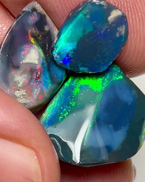 Lightning Ridge Black opal rubs/rough Trio 14.10cts Gorgeous faces with Multifires including some reds 18x14x4mm to 12x7x1.5mm NSW120