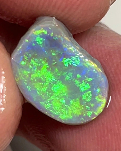 Gorgeous Dark Base knobby opal rub/rough 3.95cts Green dominant Multifires to gorgeous face  13.000 x 8.000 x 5.000mm NSW122
