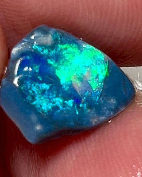 Super Bright Vivid & Vibrant Multifires on Black opal rough 3.30cts Small sized Cutter from Lightning Ridge 11.000 x 10.000 x 3.000 mm NSW153