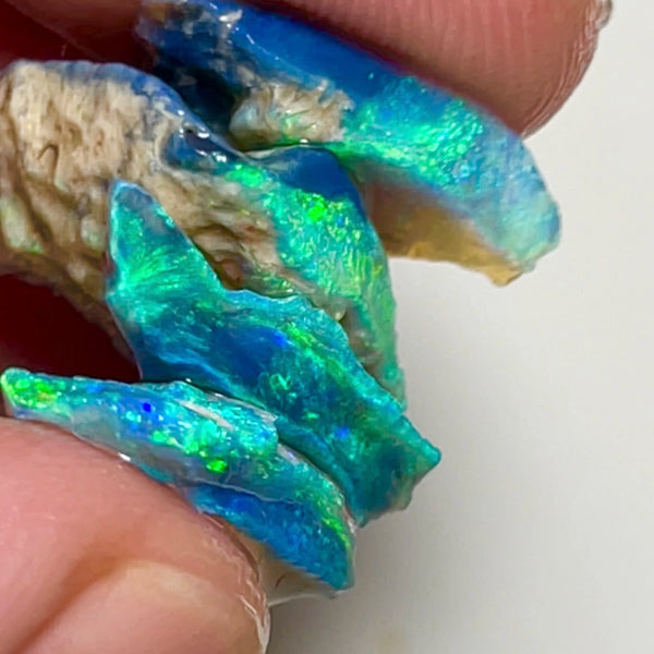 Mulga® Cutters Dark Crystal Seam opal rough Stack 15.50cts Wee Warra Plains Gorgeous Bright Multicolours & full of potential 20x15x4 to 13x9x3mm NEW913