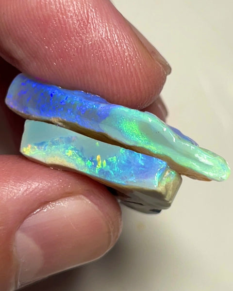 Blue/Green/Yellow dominant fires to cut 34.95cts Seam opal rough Lightning Ridge Material To cut  30x20x4mm & 21x20x4mm NEW941