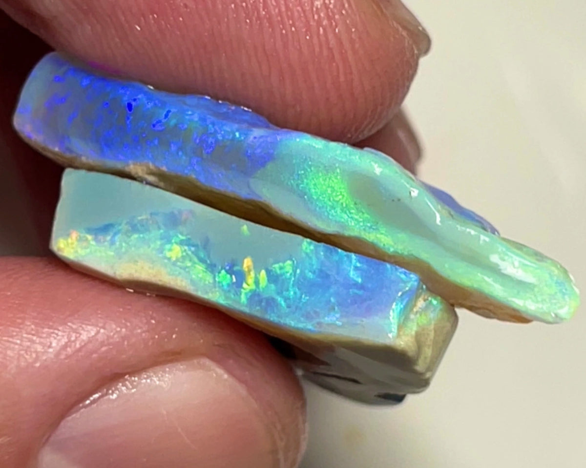 Blue/Green/Yellow dominant fires to cut 34.95cts Seam opal rough Lightning Ridge Material To cut  30x20x4mm & 21x20x4mm NEW941