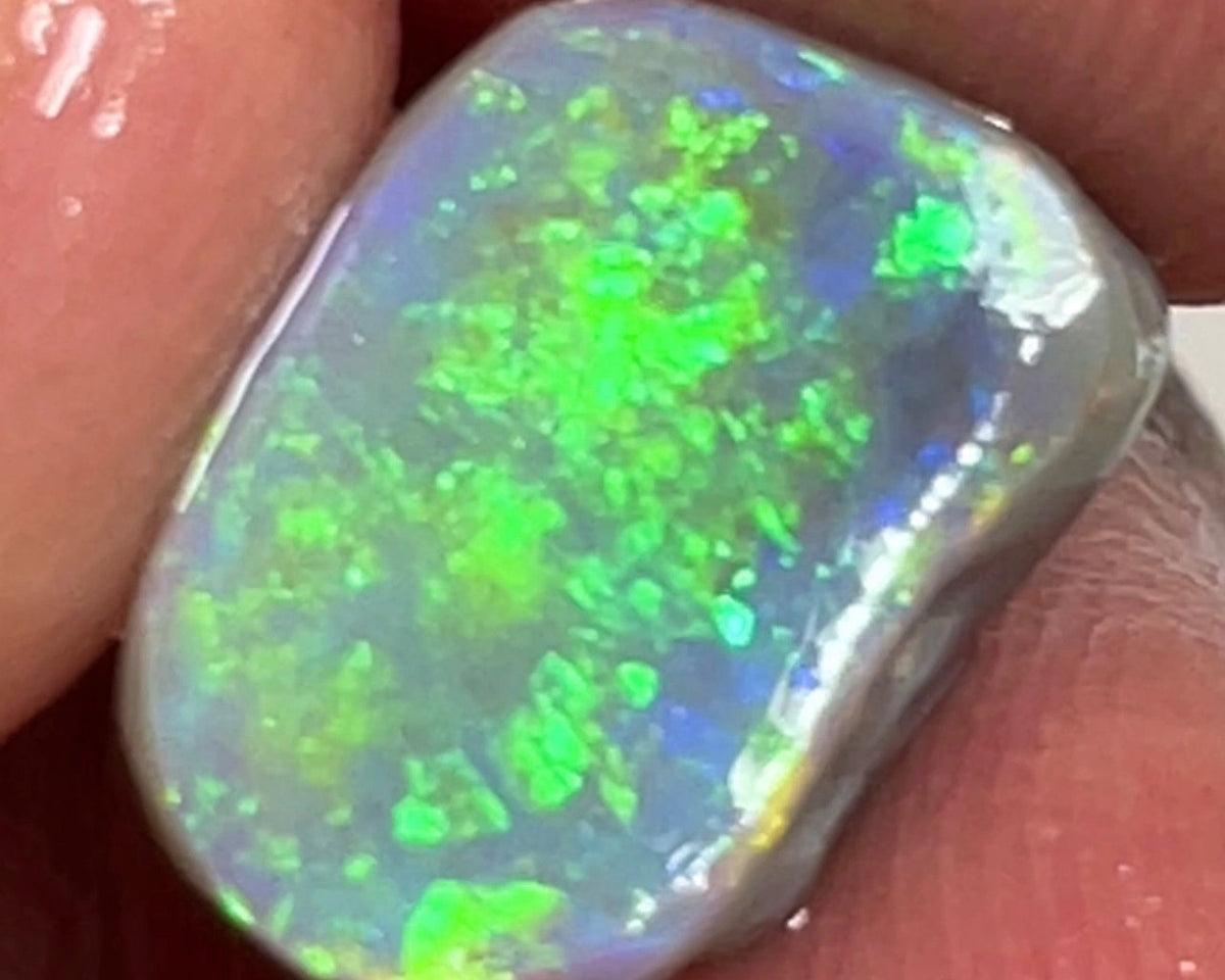 Gorgeous Dark Base knobby opal rub/rough 3.95cts Green dominant Multifires to gorgeous face  13.000 x 8.000 x 5.000mm NSW122
