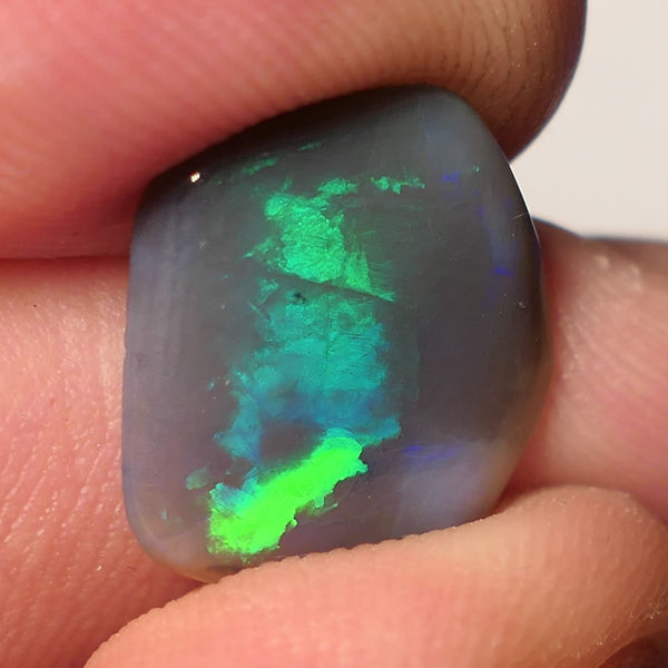 Lightning Ridge Dark Opal Gemstone Big 4.5cts Jewellery Grade  N5 Body Tone B3 Brightness Directional Broad Zones of Vibrant Multifires 15x13x3mm WAC64