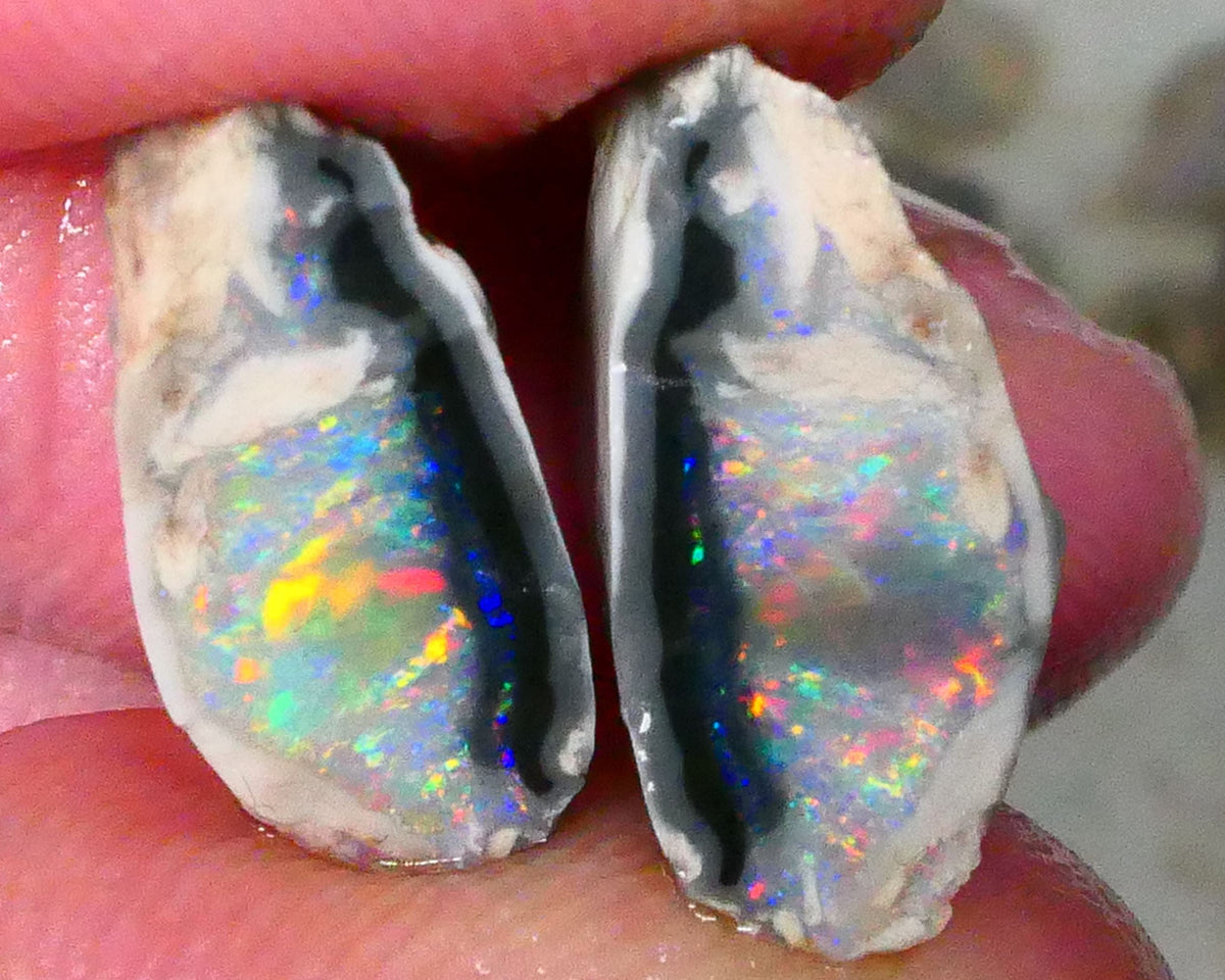 Reds & Pinks to die for Gorgeous Dark Base Crystal knobby opal Split 12.15cts Bling rough to cut nice thick bars 16x11x7mm & 16x9x7mm NSW119