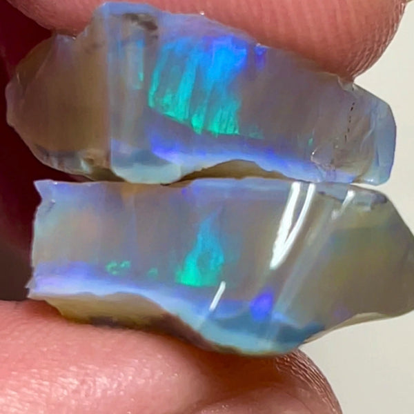Coober Pedy Dark Crystal Seam opal rough split pair 30.00cts Green./Blue sun flashes 24x15x6mm & 20x18x5mm NSW186
