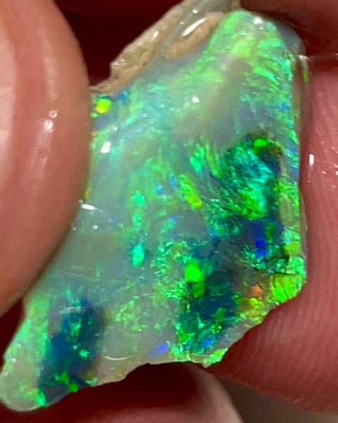 Mulga® Gem Dark/Crystal Seam opal rough 6.65cts Wee Warra Plains Very Exotic Bright Green / Yellow Dominant Multi Fires  rough to cut  18.00x 11.00x 4.00mm NEW930