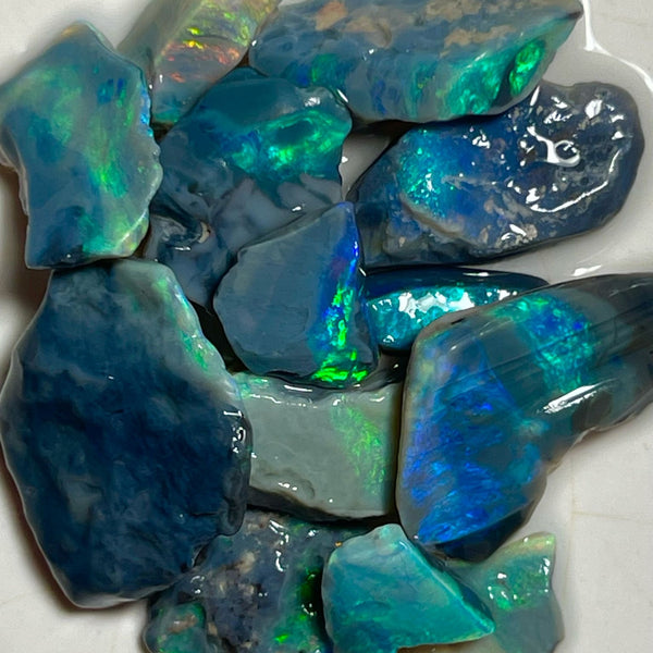 Cutters Parcel Mulga® Black/Dark Seam opal rough 30.75cts Wee Warra plains Lots of Bright Multicolours 16x14x3 to 8x8x2 mm NEW959
