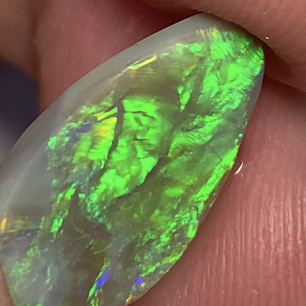 Australian Rough / Rub Dark Crystal opal 4.6cts Stunning Big Clean Bright Mostly Green fires 19x12x3mm WSM84