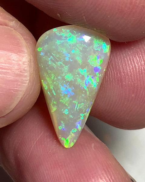 Crystal Opal Gemstone 5.9cts High Dome Top Notch Skin to Skin Bright GEM N8 Bodytone B2 Brightness WSA937