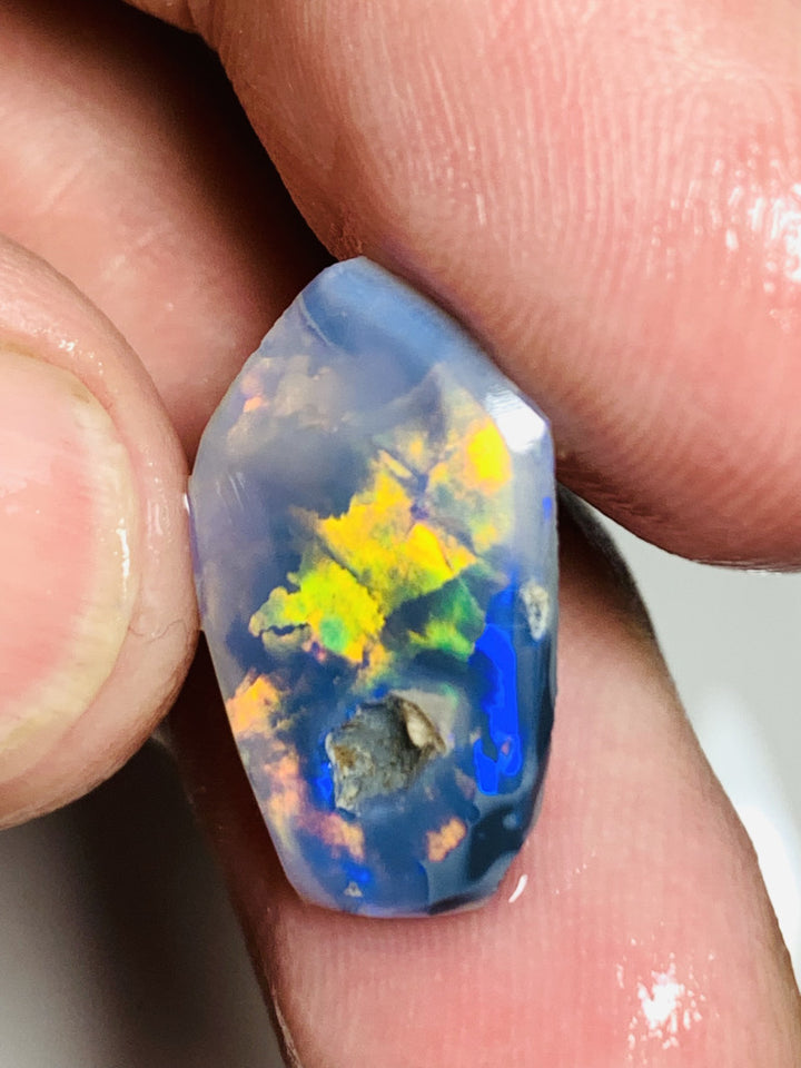 Australian Opal Gem Grade Single semi Black 5cts Rub/Rough Super bright Orange/Yellow & Multifires Broad flash / almost Flagstone pattern 22x14x2mm WSN28