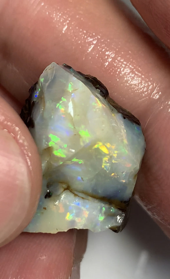 Australian Rough GEM Boulder Stunning Bright Multifires Packed with Potential 32cts Winton Fields Queensland 22x20x10mm WSM03