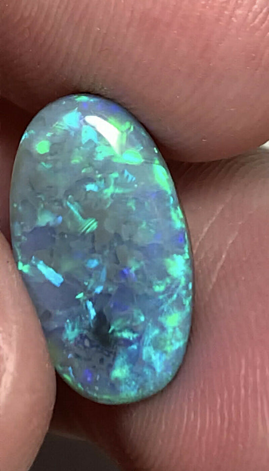 Australian Black Opal Gemstone 3.9cts N4 Body Tone B3 Brightness Confetti Pattern Green / Blue fires 15x8x3mm  GEM1227