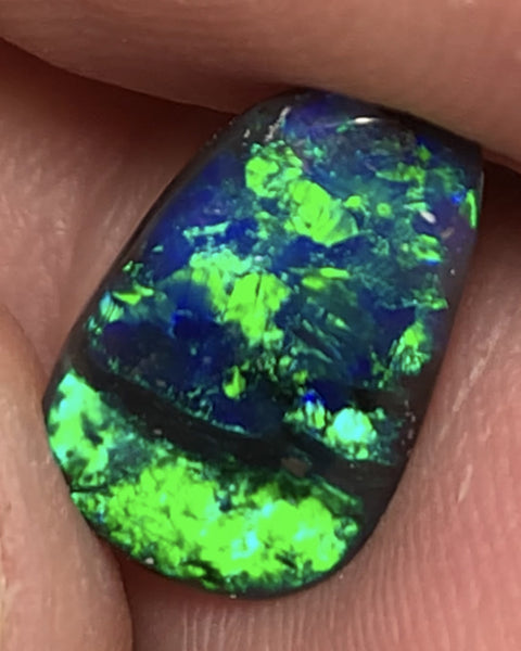 Australian Black Opal Gemstone 2.2cts Gem Grade Mulga® Field N1 Body Tone B2 Brightness Stunning Multifires 14x8x2mm WSM106