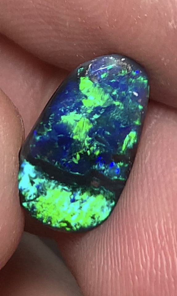 Australian Black Opal Gemstone 2.2cts Gem Grade Mulga® Field N1 Body Tone B2 Brightness Stunning Multifires 14x8x2mm WSM106